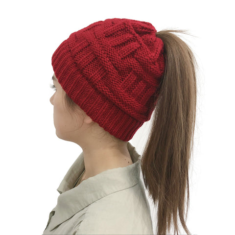 Trendy Cable Knit Beanie Hat